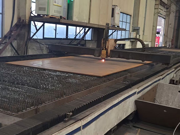 Flame-cutting,-plasma-cutting